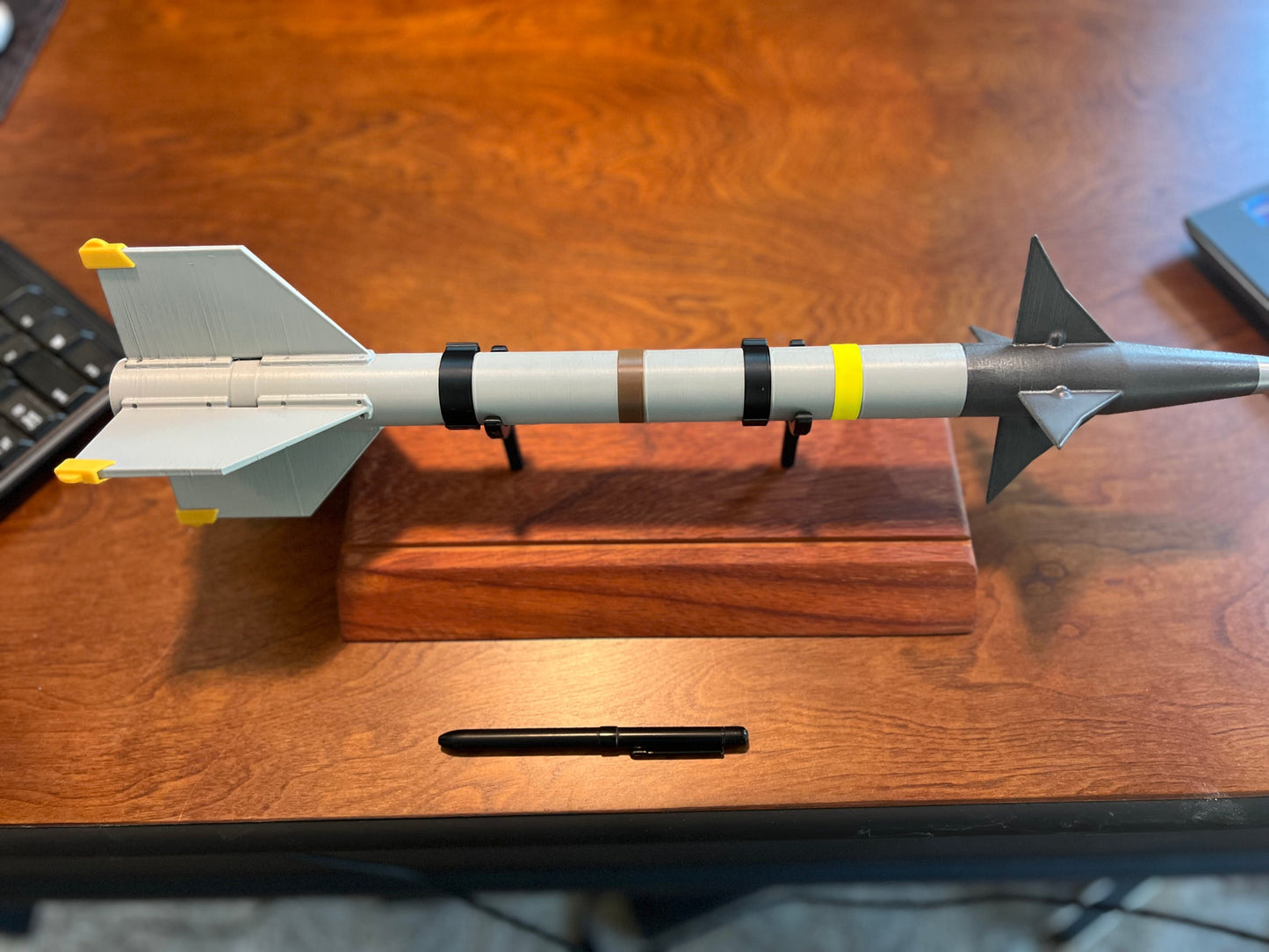 Small AIM 9 Missile (Replica)